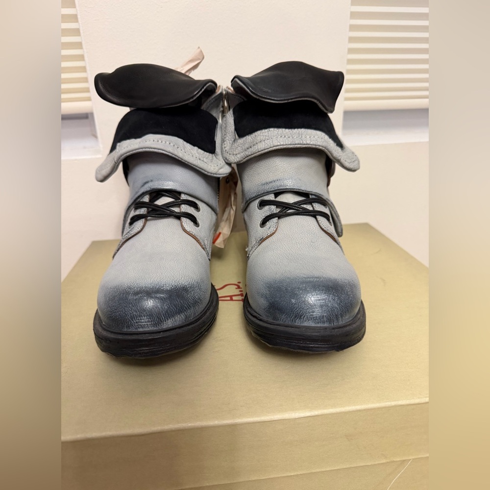 A.S.98 Simon Gray and Black Combat Boots EU 39 US 8/8.5 New